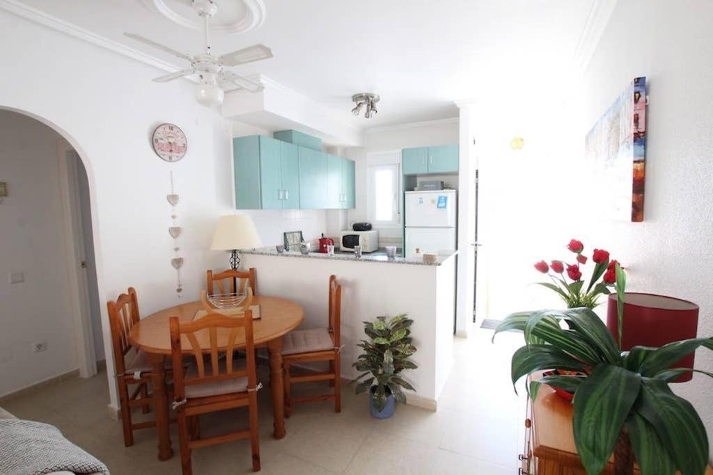 Lovely 2 Bedroom Apartment In Rojales Near Marquesa Golf Ciudad Quesada Exterior photo